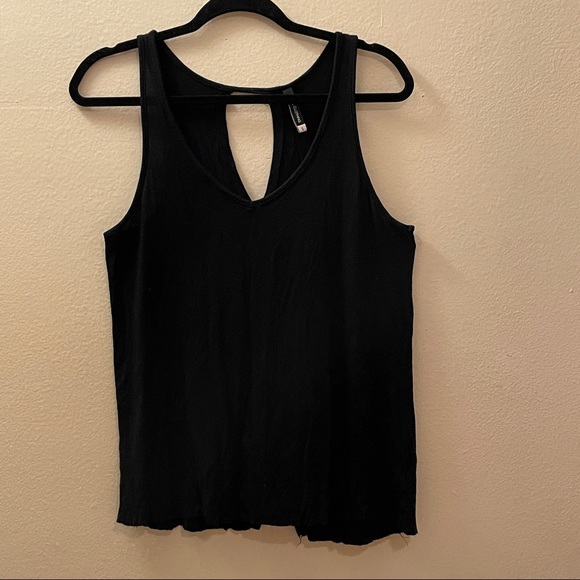 Real clothing Black Flowy Sleeveless Tank Top size S - Picture 2 of 8